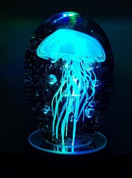 Glasobjekt Qualle weiss mit LED Licht